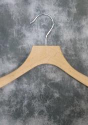 WOODEN OUTERWEAR HANGERS (10-PIECE BOX)