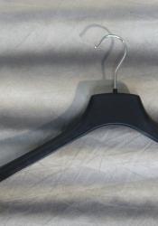 BOX OF 50 BLACK CLOTHES HANGERS cm 42