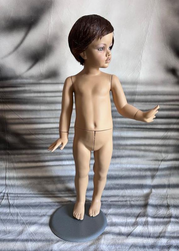 NATURAL CHILD MANNEQUIN