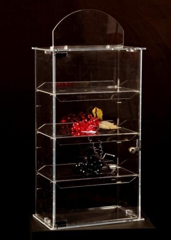 DISPLAY CASE WITH LOCK AND KEY