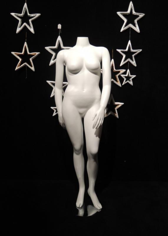 LARGE-SIZED WHITE WOMAN MANNEQUIN