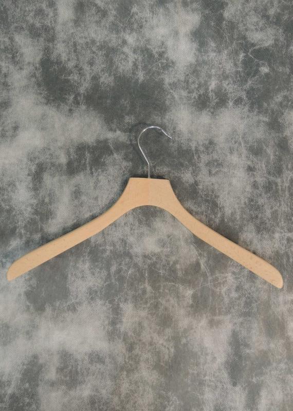 BOX 20 HANGERS OUTERWEAR cm 42